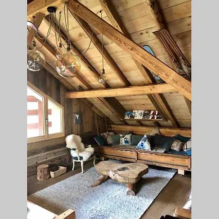 Coup De Coeur+vehicule 4*4 ; 9 Places A Dispo * La Clusaz